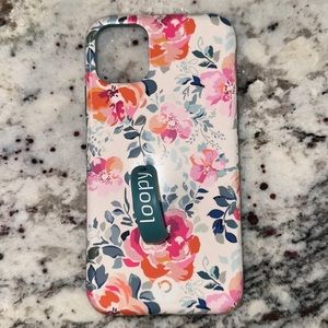 Loopy floral case